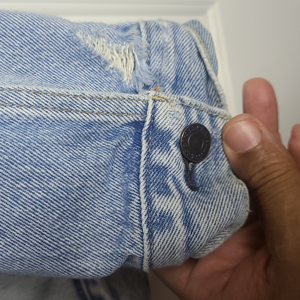 Levi Trucker Jacket - Picture 6 of 9
